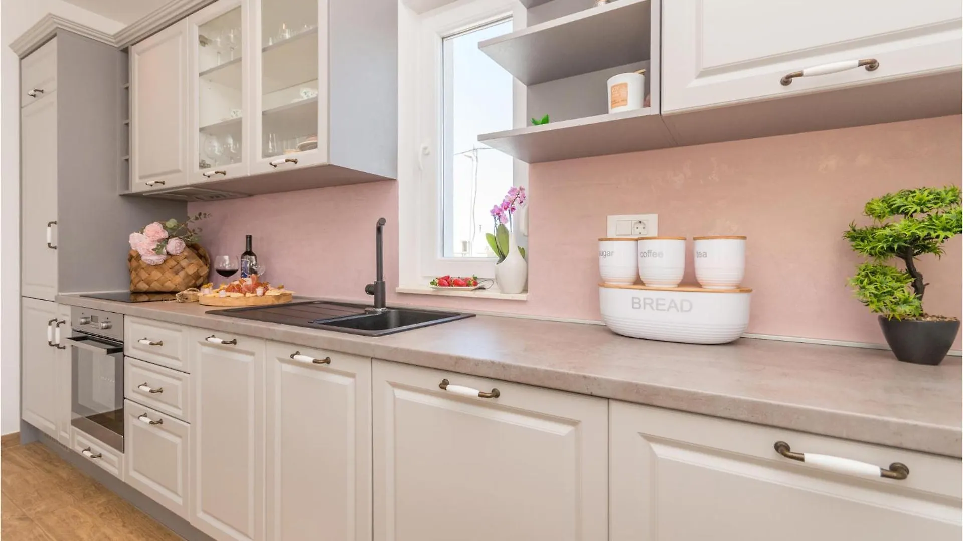 Holiday home Stunning Home In Sikovo With Kitchen